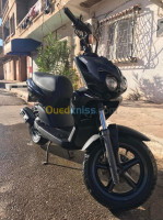 oran-ain-el-turck-algerie-motos-scooters-yamaha-slider-2018