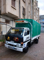 tizi-ouzou-boghni-algerie-camion-gmc-2004