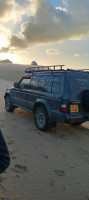 tout-terrain-suv-mitsubishi-pajero-court-1992-mostaganem-algerie