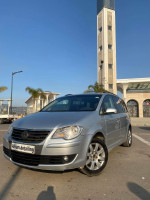 break-familiale-volkswagen-touran-2011-bordj-el-kiffan-alger-algerie