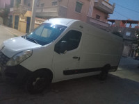 fourgon-renault-3-panneaux-2014-boufatis-oran-algerie