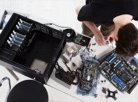 صيانة-الكمبيوتر-reparation-pc-draria-maintenance-nettoyage-et-mise-a-niveau-درارية-الجزائر