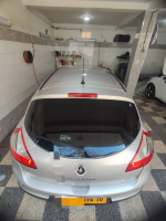 moyenne-berline-renault-megane-3-2014-new-play-alger-centre-algerie