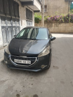 citadine-peugeot-208-2012-annaba-algerie