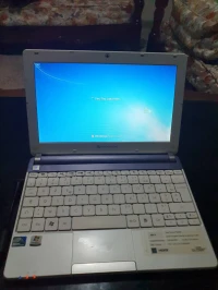 PC portable pakardbell dot s