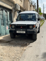 automobiles-mitsubishi-pajero-1989-classique-bouzareah-alger-algerie