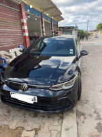 moyenne-berline-volkswagen-golf-8-2021-staoueli-alger-algerie