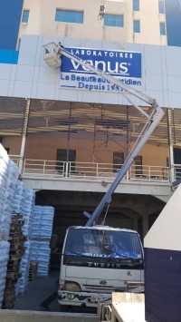 truck-يوجين-nacelle-2015-bab-ezzouar-alger-algeria