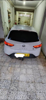 voitures-seat-leon-2015-fr-bir-el-djir-oran-algerie