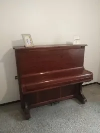 Vends piano de marque Steinway and Sons