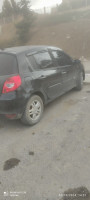 voitures-renault-clio-3-2007-nightday-bouderbala-bouira-algerie