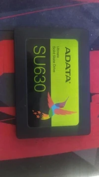 ADATA Ultimate SU630 Disque SSD 2.5" 240 Go SATA