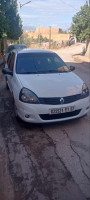 voitures-renault-clio-campus-2011-chlef-algerie