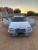 berline-mercedes-classe-c-1999-250-el-adjiba-bouira-algerie