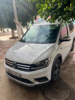 break-familiale-volkswagen-caddy-2017-mostaganem-algerie