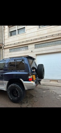 سيارات-mitsubishi-pajero-court-1998-مستغانم-الجزائر