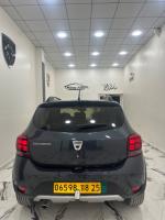 سيارة-صغيرة-dacia-sandero-2018-stepway-restylee-قسنطينة-الجزائر