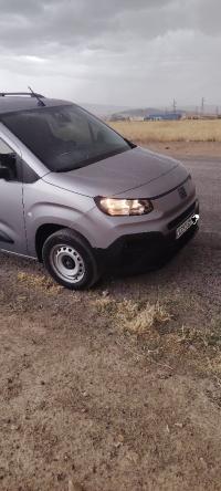 السيارات-النفعية-fiat-doblo-2024-عين-ولمان-سطيف-الجزائر