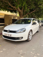 moyenne-berline-volkswagen-golf-6-2012-match-algerie