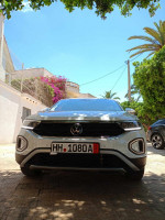 automobiles-volkswagen-t-roc-2023-move-bir-el-djir-oran-algerie