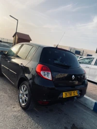 Renault Clio 3 2012 Exception
