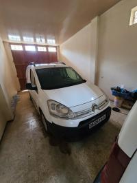 السيارات-النفعية-citroen-berlingo-2016-سيقوس-أم-البواقي-الجزائر