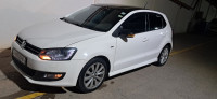 voitures-volkswagen-polo-2013-life-bou-ismail-tipaza-algerie