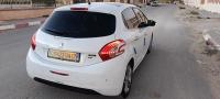 سيارات-peugeot-208-2014-access-حاسي-بحبح-الجلفة-الجزائر