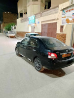 voitures-toyota-yaris-sedan-2007-ouargla-algerie