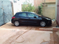 moyenne-berline-peugeot-308-2012-tlemcen-algerie