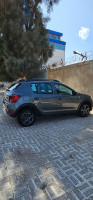 voitures-dacia-sandero-2017-stepway-el-bouni-annaba-algerie