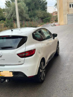 voitures-renault-clio-4-2014-seventeen-mekla-tizi-ouzou-algerie