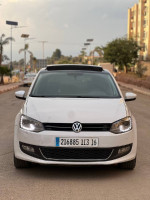 voitures-volkswagen-polo-2013-life-bou-ismail-tipaza-algerie