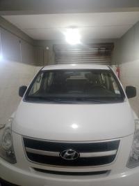 سيارات-hyundai-h1-2013-vitre-9-places-مستغانم-الجزائر