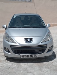 سيارات-peugeot-207-2012-sportium-غسيرة-باتنة-الجزائر