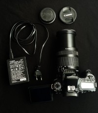 Canon EOS 70D + Objectif 18-135mm IS STM (Très Bon État)
