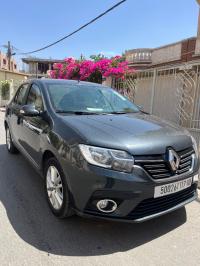 cars-renault-symbol-2017-bouira-algeria