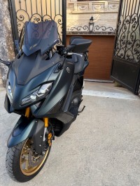 دراجات-نارية-وسكوترات-yamaha-tmax-2023-بئر-خادم-الجزائر