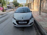 voitures-peugeot-208-2016-allure-facelift-merouana-batna-algerie