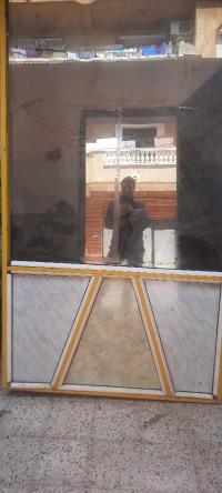 صناعة-و-تصنيع-vitrine-aluminium-occasion-العاشور-الجزائر