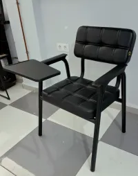Chaises pour salle de conférence