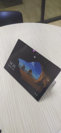 Surface Windows PRO 5