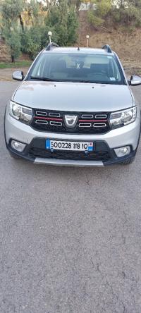 سيارات-dacia-sandero-2018-stepway-بئر-غبالو-البويرة-الجزائر