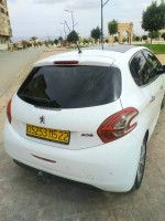 voitures-peugeot-208-2015-allure-sidi-bel-abbes-algerie