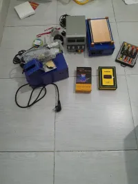 matériel réparation téléphone (peu utilisé)