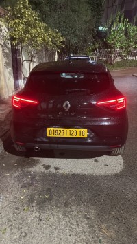 voitures-renault-clio-5-2023-evolution-douera-alger-algerie