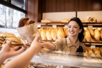 تجارة-و-مبيعات-vendeuse-en-boulangerie-تيزي-وزو-الجزائر