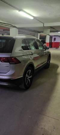 voitures-volkswagen-tiguan-2017-carat-blida-algerie