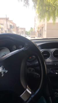 سيارات-peugeot-308-2012-عين-البيضاء-أم-البواقي-الجزائر