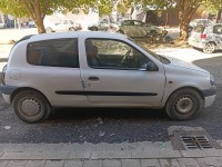 سيارات-renault-clio-2-2000-البويرة-الجزائر